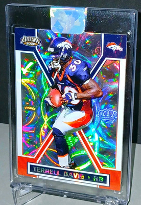  TERRELL DAVIS 2002 PACIFIC EXCLUSIVE #52 HOLO - SEALED ONE-TOUCH 