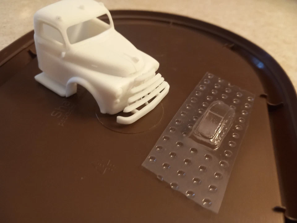 1/50 o scale 3d printed 1948 Dodge B series cab code3 for custom truck handmade - Image 3 of 4
