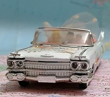 CADILLAC Just Married 1959 -Vintage diecast  1:43 scale , Vitesse Portugal 1985