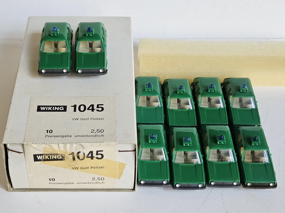 Wiking #104 kompletter Händlerkarton 10 x VW Golf Polizei TOPP!!