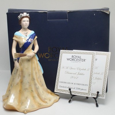 Royal Worcester Queen Elizabeth II Figur 2012 Limited Edition 713/2500 Boxed Cert