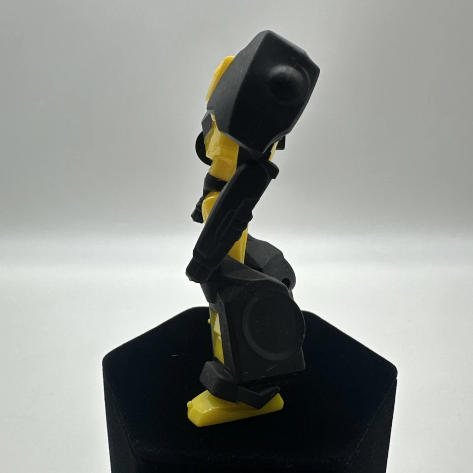 FIGURA DE ACCIÓN 4 pulgadas BUMBLEBEE TRANSFORMERS JUGUETE MCDONALDS...33 Foto 4 de 4