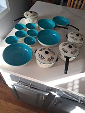 VTG WOLVERINE TOY ENAMEL COOKING SET DUTCH PATTERN 18 PCS EUC 