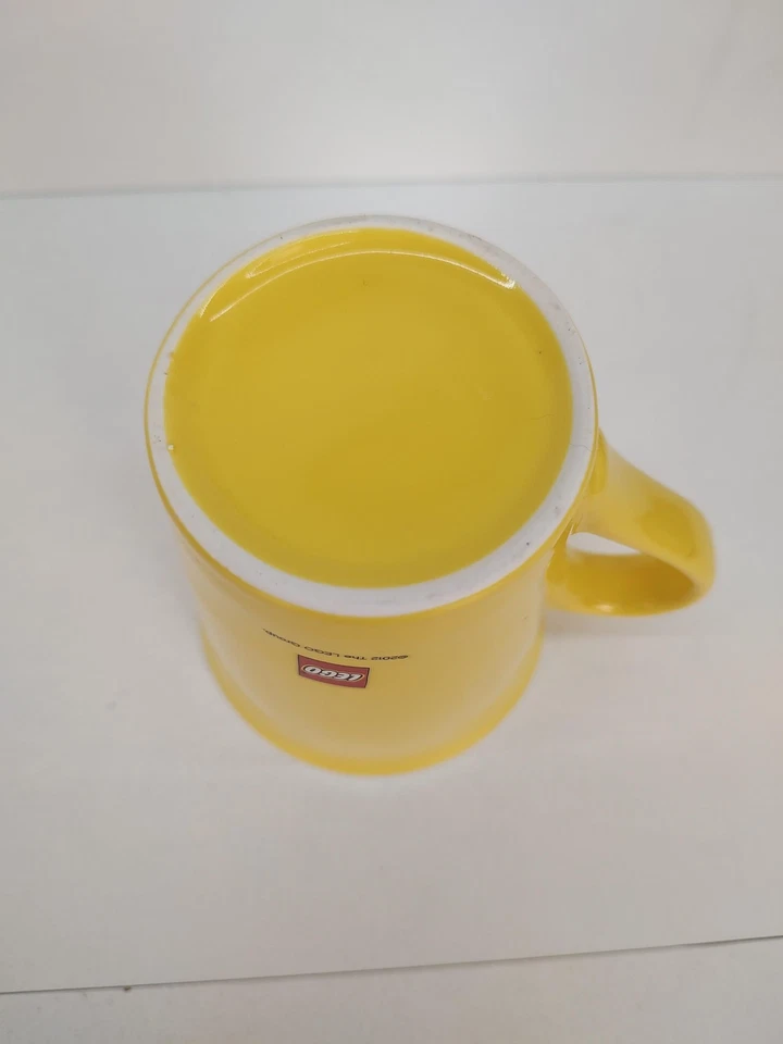 LEGO желтый керамическая кофейная кружка чашка 2012 официальный логотип белый интерьер двусторонний - Изображение 3 из 4