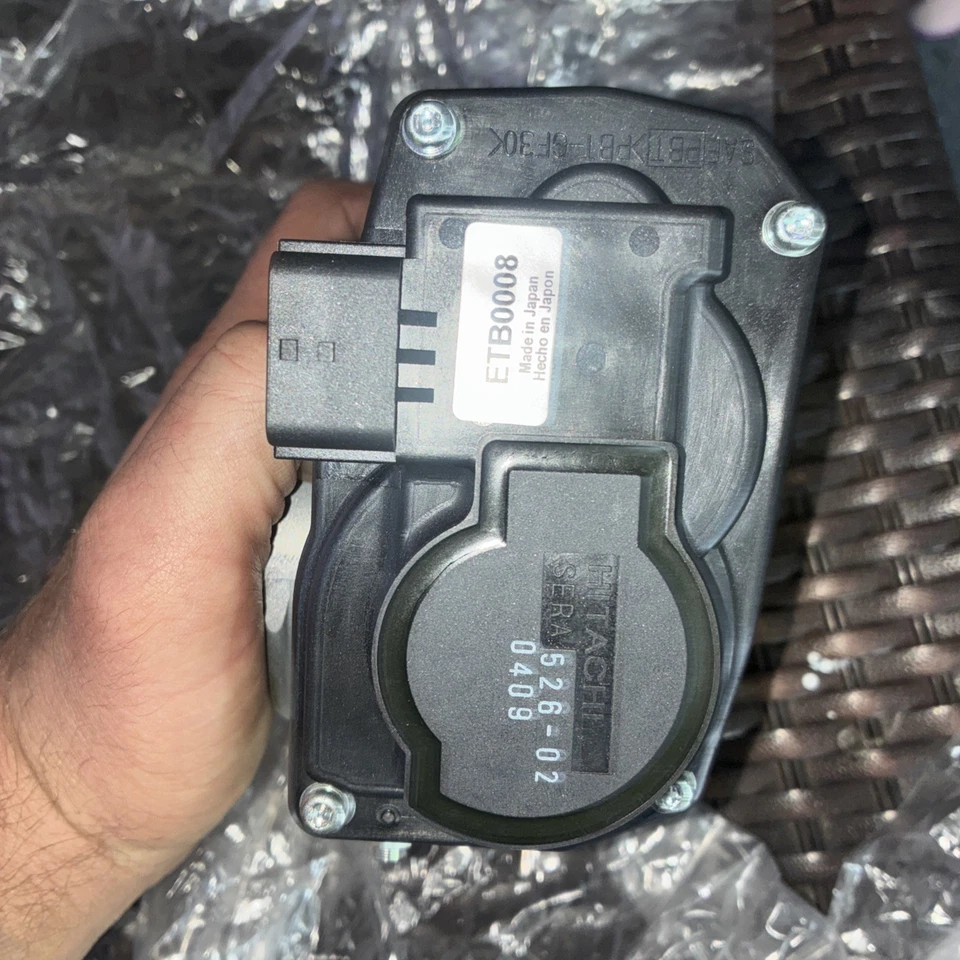 Nuevo cuerpo de acelerador de inyección de combustible SMP TechSmart SMP S20056; OEM ETB0008 Foto 2 de 4