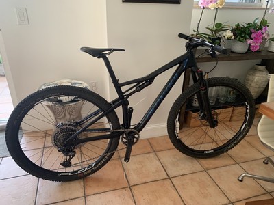 2018 Specialized Epic Pro Medium | eBay