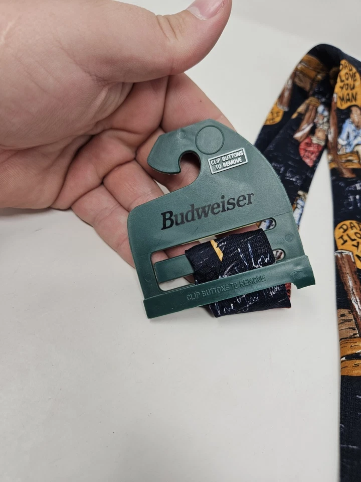 Vintage Budweiser 1996 Tie Dad I Love You Man Your Not Getting My Bud Lite NOVO - Imagem 4 de 4