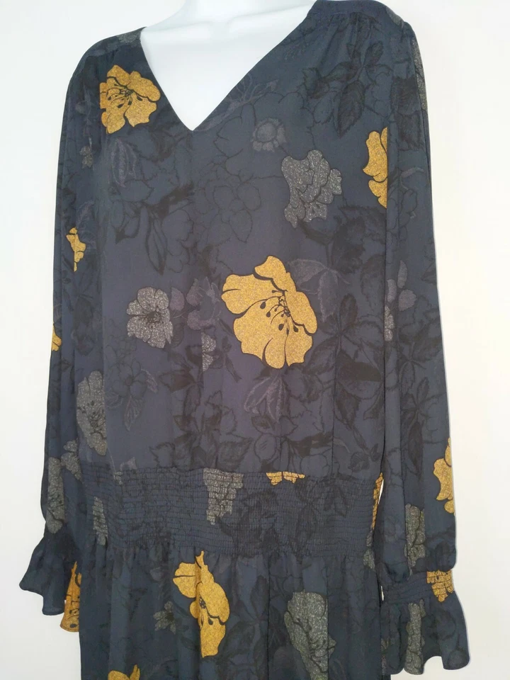 Blusa túnica boho Chelsea28 floral negra talla L Foto 3 de 4