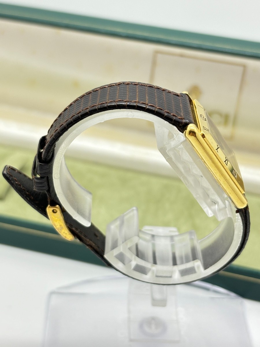 Exc+5] Gucci 4200L 20mm Square Gold Dial Quartz Women's Vintage