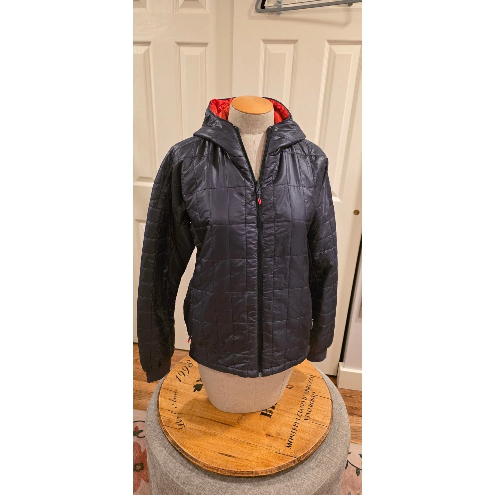 Cotopaxi Kusa Hooded Reversible Down Puffer Unisex Size S