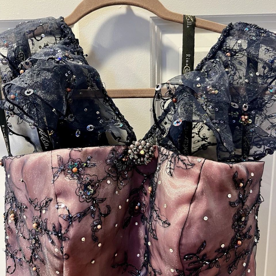 Rina di Montella Dress, Size 8, Blue Sequined Organza Gown with a Blush Lining - Image 2 of 4