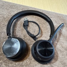 Poly Voyager 4320 UC USB-C   Black