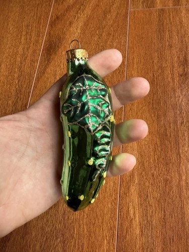 CHRISTMAS PICKLE Hidden Tree Ornament Tradition America Germany 5” Green