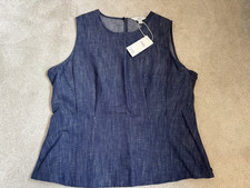 Image of BNWT M&S SUBSTANTIAL FEEL SMART DENIM COTTON/LINEN SLEEVELESS FITTED TOP SIZE 16