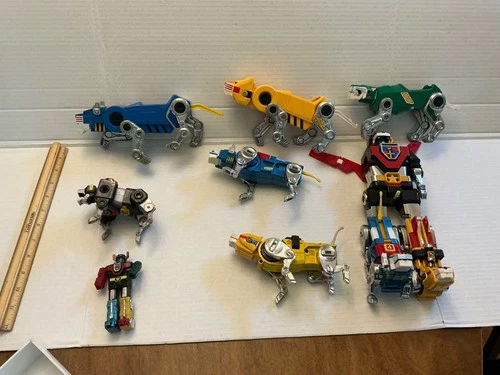 Vintage Voltron Lion Action Figure Lot 1980s LJN Panosh Place Transformers Robot