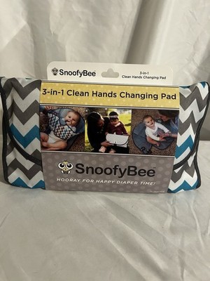 Snoofy Bee 3-in-1 Clean Hands Changing Pad