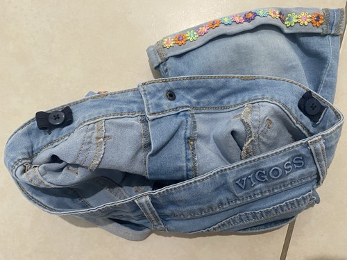 VIGOSS Embroidered Flowers Blue Jean Shorts Girls Size XL 16 - Picture 4 of 4