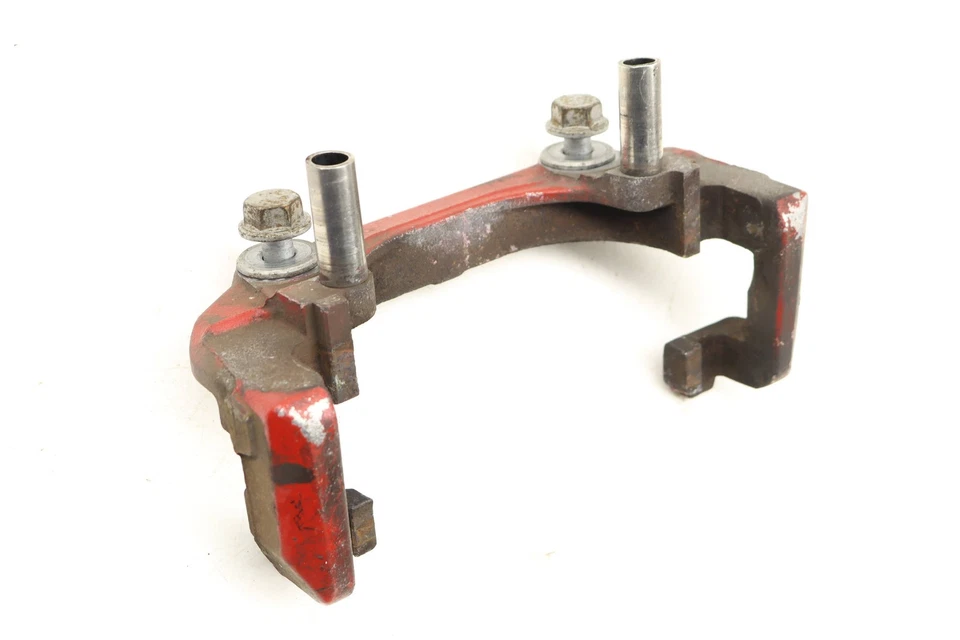 2012-2018 BMW 650I — держатель суппорта переднего тормоза / кронштейн 6786820 - Изображение 2 из 4