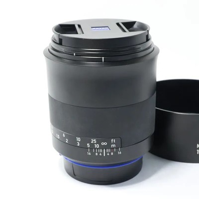 [Camera Lens]ZEISS Milvus 1.4/50 ZE Used from Japan Good