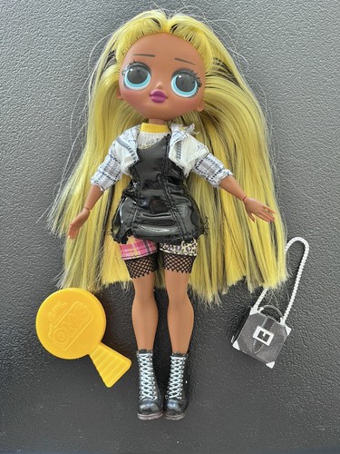 LOL Surprise Fashion Doll Alt Grrl OMG Series 1 - 2019 MGA 9” Black Yellow Hair - Picture 3 of 9