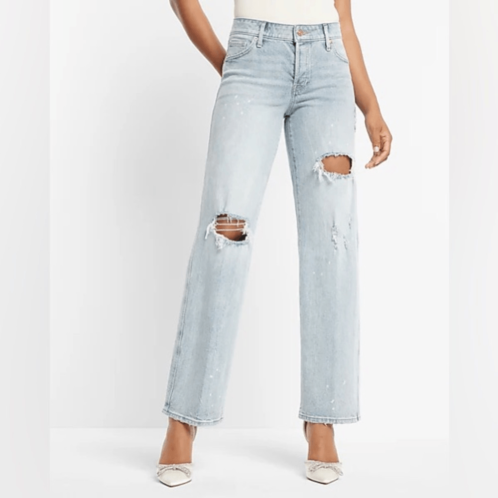 NWT EXPRESS SIZE 10S 10 short Low Rise Light Wash Ripped Baggy Straight  Jeans | eBay