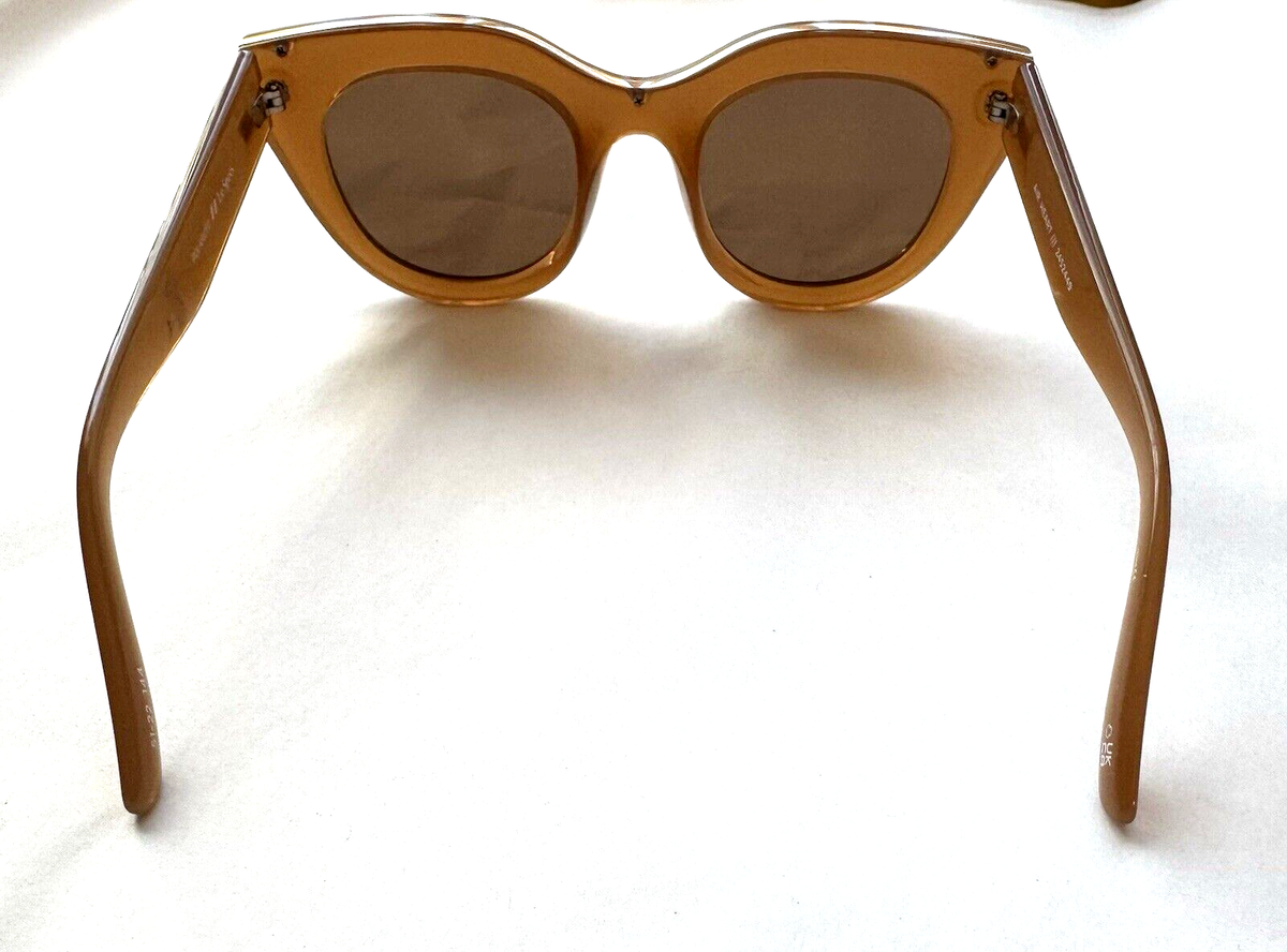Le Specs Air Heart 2452448 Cat Eye Oversize Sunglasses  display picture 3