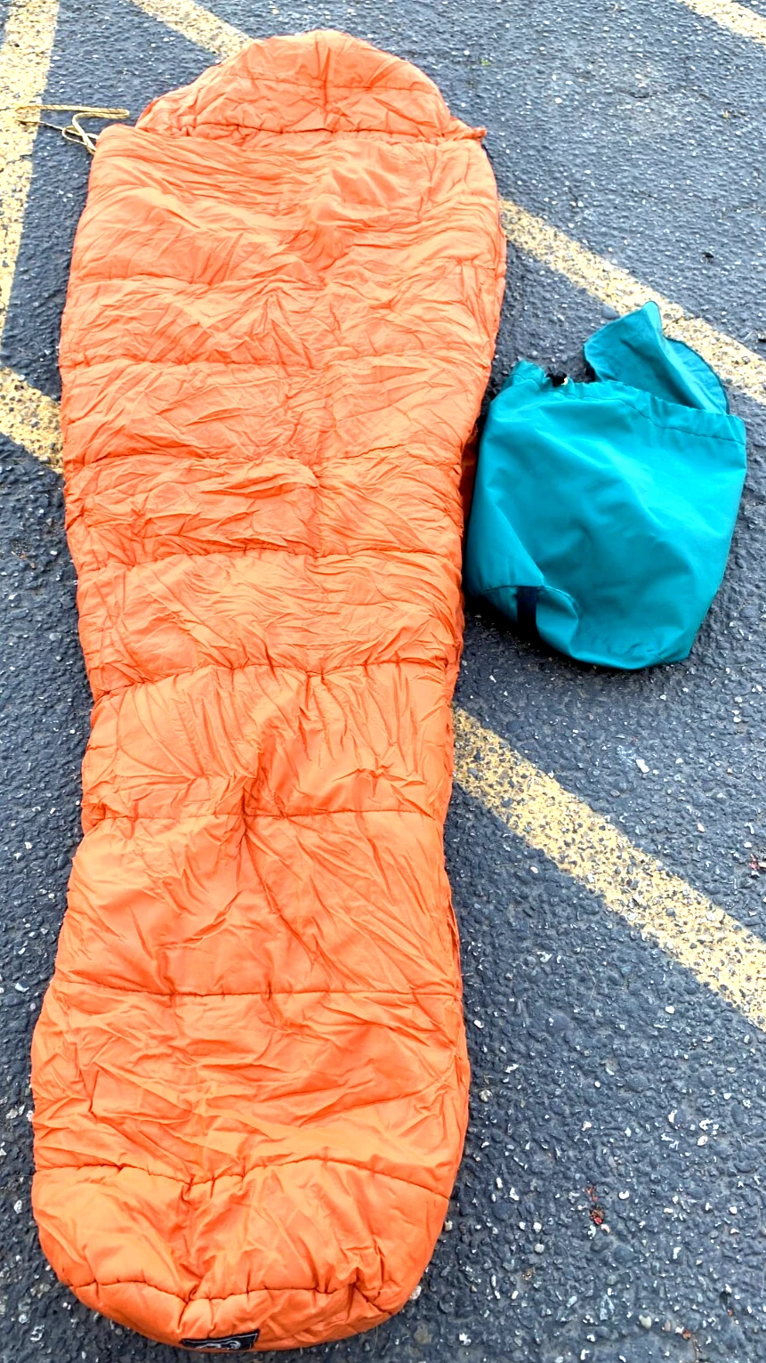 Vintage SNOW LION Mummy Sleeping Bag Synthetic Fill ~ 1970-80's ~ Draft Tube