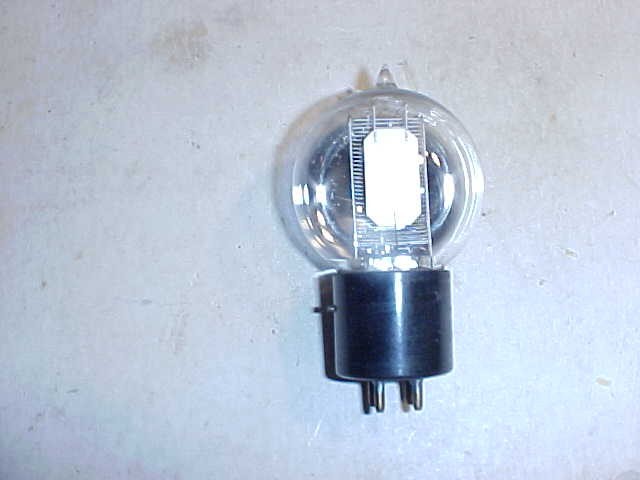 Antique Western Electric 102 G Vacuum Tube  NOT TESTED