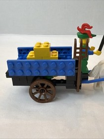 Lego Castle Forestmen Set #1680 - Hay Cart With Smugglers - 100% Complete - RARE