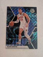 2019-20 Panini Mosaic - Blake Griffin #37 Genesis Prizm Detroit Pistons 