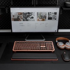 AZIO Retro Classic Bluetooth keyboard - Artisan! Real Leather, Clicky, Open Box