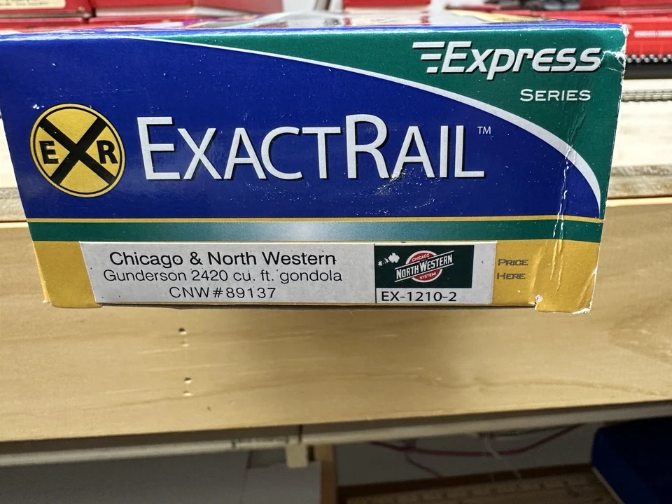 Exactrail Express Chicago & North Western Gunderson 2420 Cu Ft Gondola CNW#89137 - Image 2 of 2
