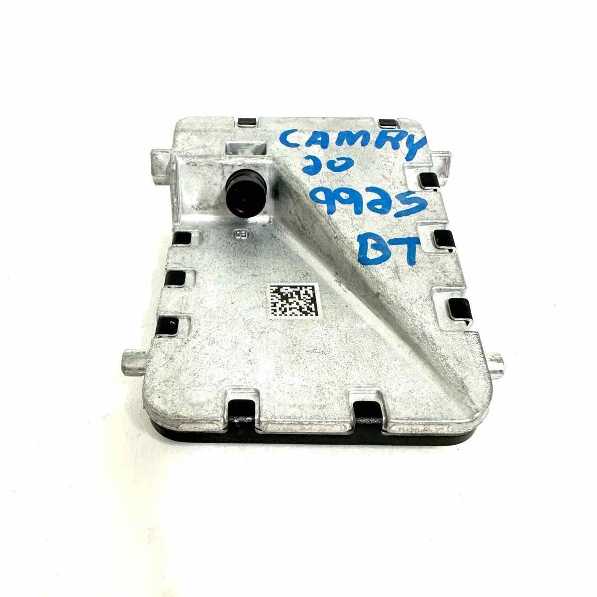 2020 TOYOTA CAMRY Front Winshield Lane Departure Camera OEM 8646C