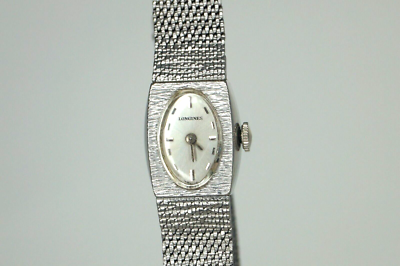 Longines Women\'s Silver Watch with Textured Dial Longines Ultra-Chron Classic 37mm Silver Dial Women main image 3