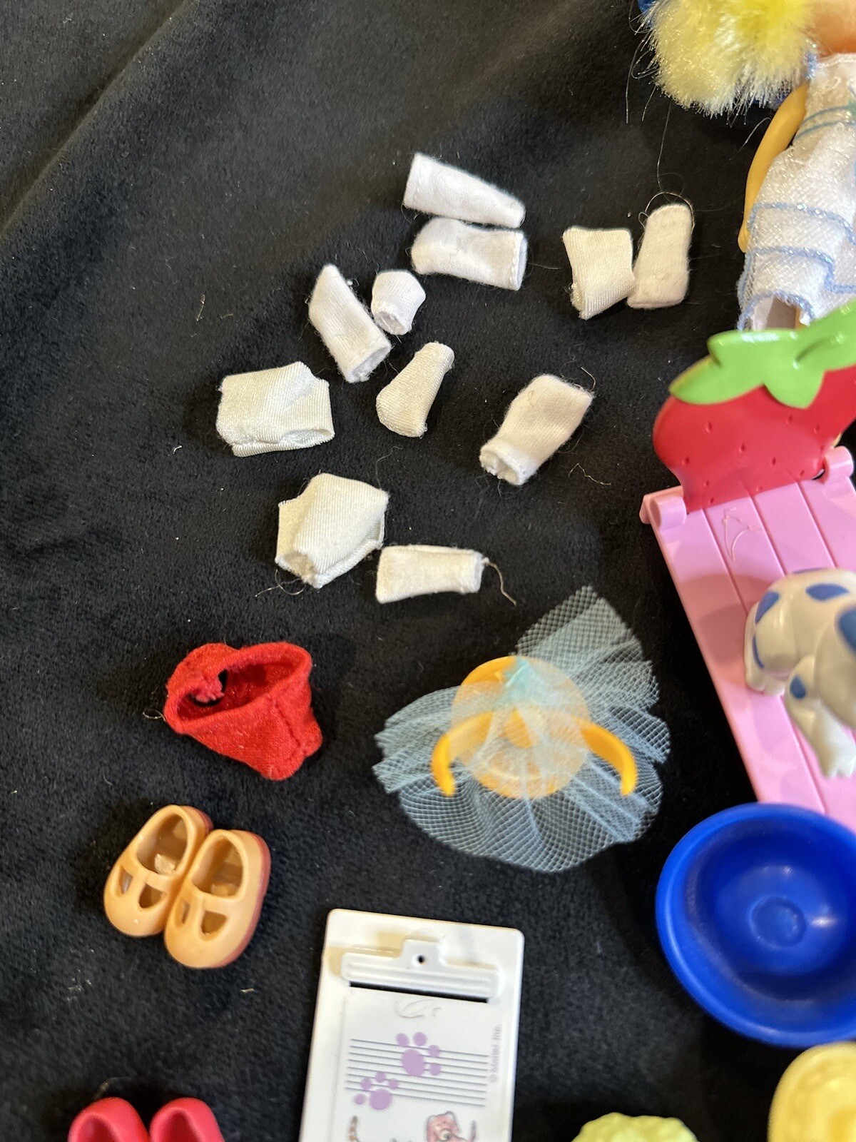 Huge Lot Of Strawberry Shortcake Dolls, Clothes, Shoes, Hats, Combs