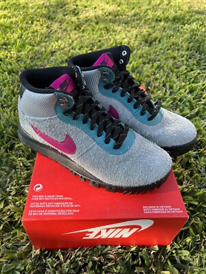 Nike Hoodland Particle Grey/Bright Magenta (CU1585-001) Men s 6.5 / Women s 8