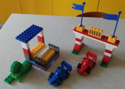 LEGO UNIQUE PLUS - VINTAGE - USED - FORMULA 1 RACING CAR - CARS MAYBE KIDS 