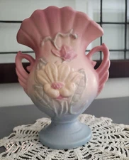 Vintage Hull Art "Magnolia" Vase Matte-Double Handled
