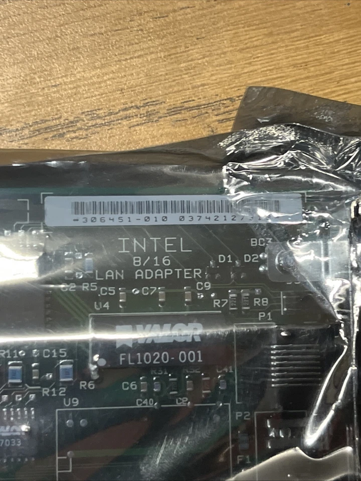 Intel 16-Bit 8/16 LAN Adapter RJ45 and AUI 306451-010 - Image 2 of 4