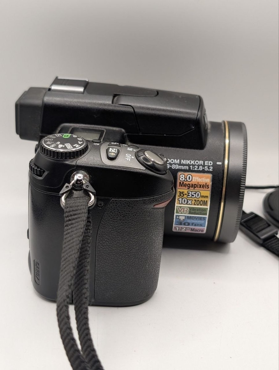 Nikon Coolpix 8800 VR 8MP Bridge Camera 10x Zoom Nikkor ED Lens 35
