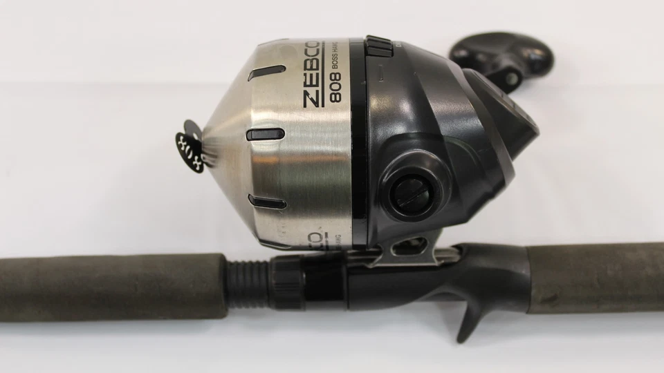 Zebco 808 Boss Hawg 7' Med H, 2 Piece Fishing Combo Solid Fiberglass Orange Tip - Image 2 of 4