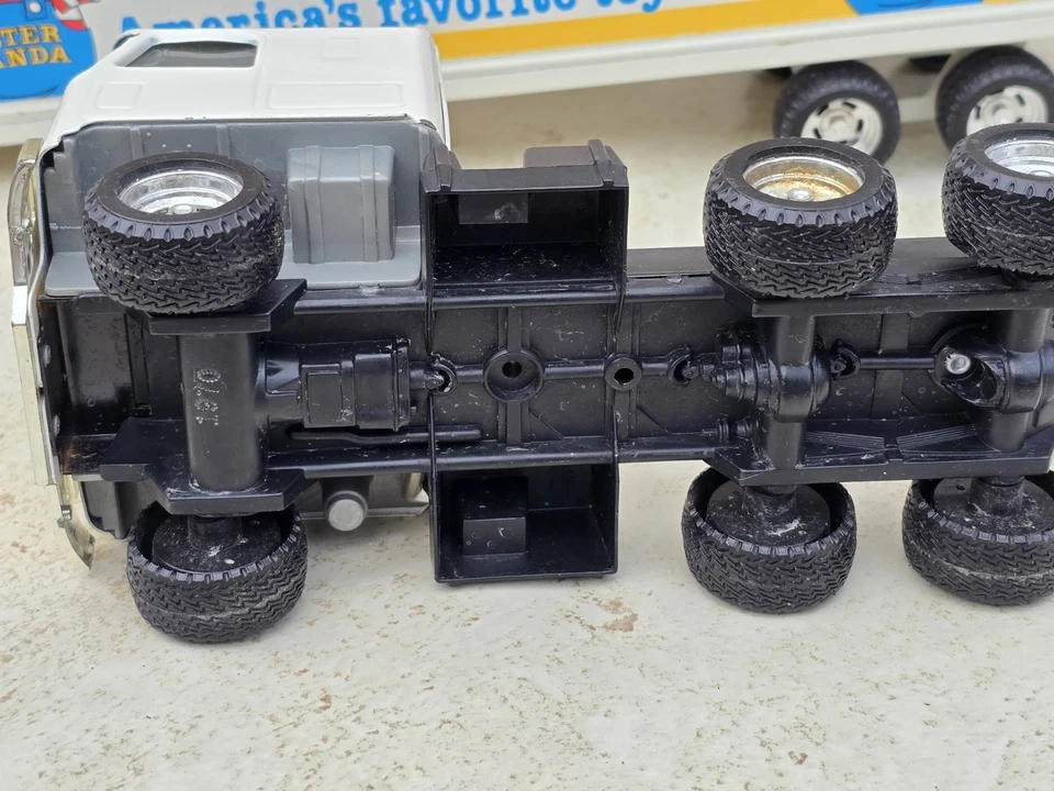 1990 Ertl Child World Children's Palace Semi Truck Trailer Chevy Titan Steel Toy - Image 3 of 4