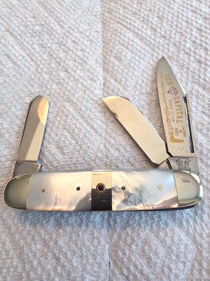 Vintage Fight'n Rooster Cutlery Gem Capital Club Mother of Pearl Pocket Knife #1