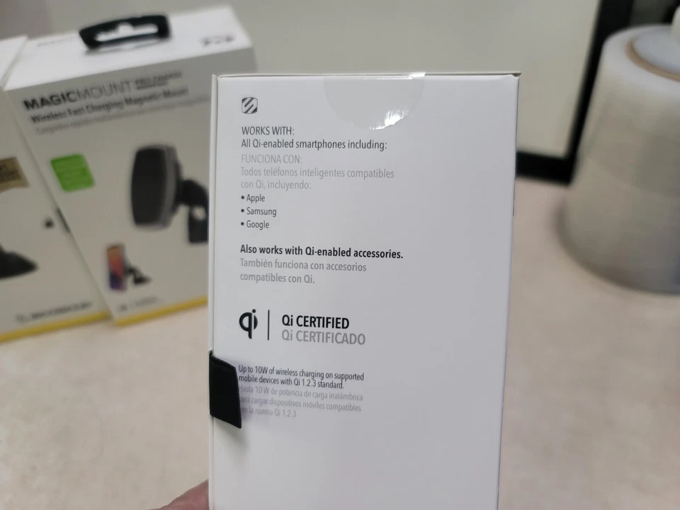 Lot of 4 Factory Sealed Scosche Magic Mount Car Charger Magnetic Suction Qi - Image 4 of 4