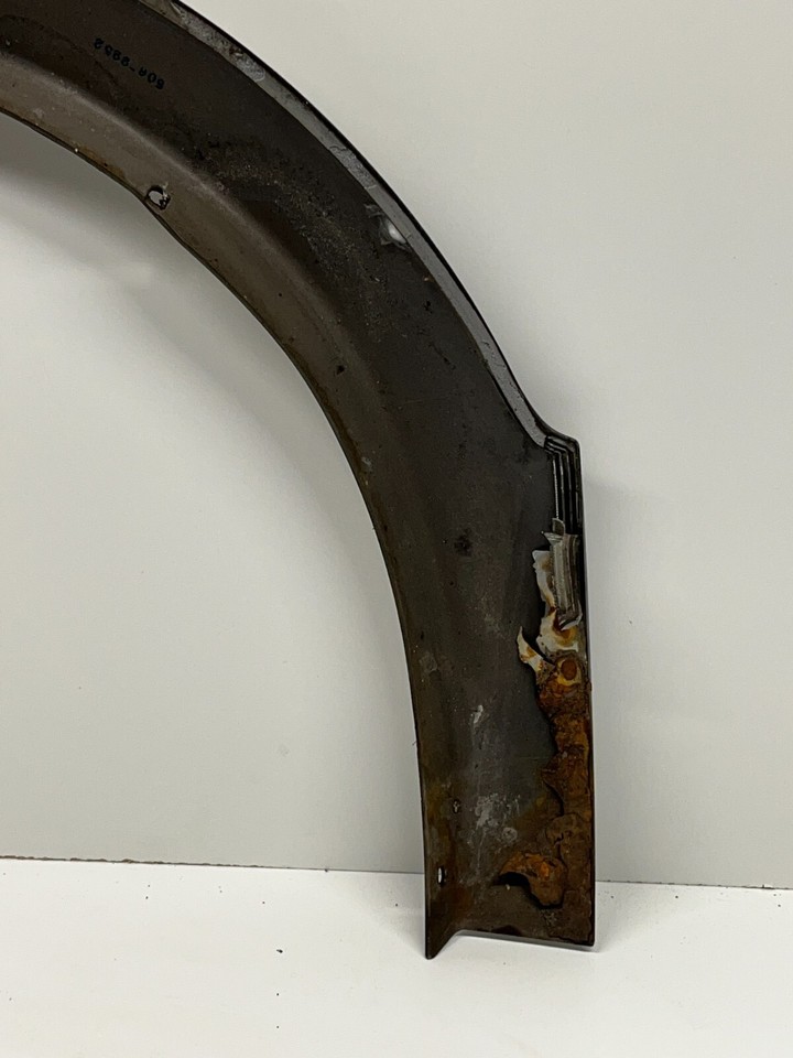 2005 FORD EXCURSION Left Rear Fender Flare Molding Mineral Gray | eBay