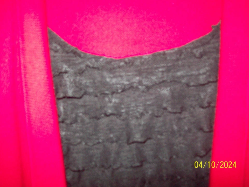 Elementz SWEATERTop Red W Black Tiered Front  2-Fer Blouse Sz 2X CHEST 50" - Image 2 of 4