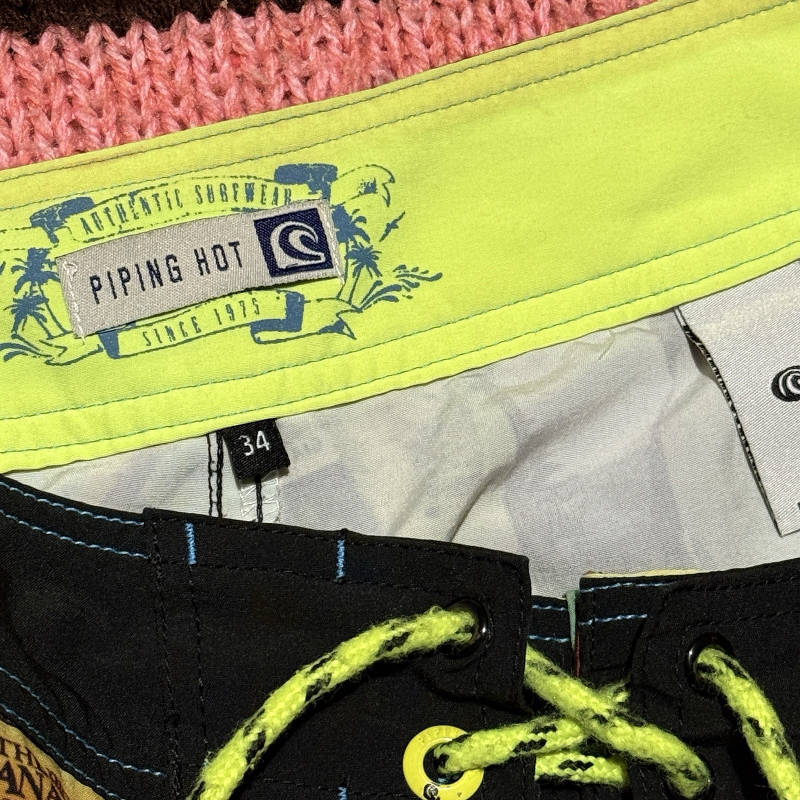 Piping Hot Size 34 Board Shorts Australian Landmark Icons Collage Print image 4