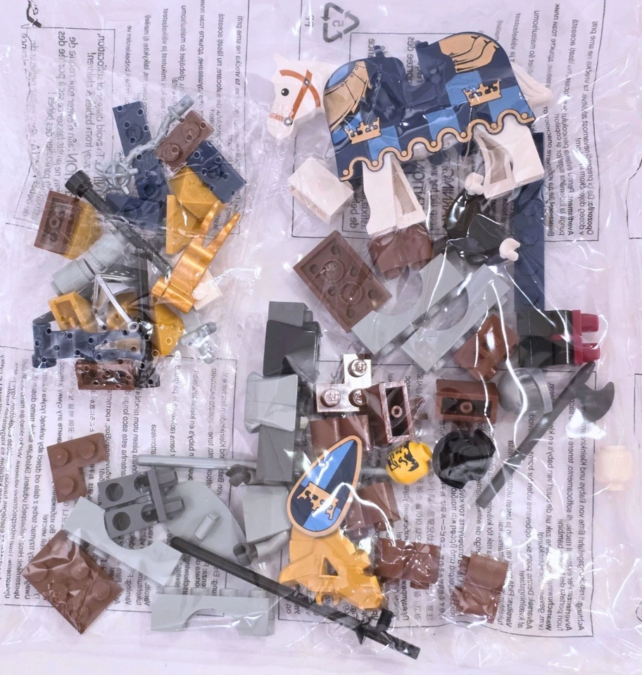 LEGO Castle: The Final Joust (7009), *NUEVO, Bolsas Selladas, Caballero, Caballo, Esqueleto Foto 3 de 3