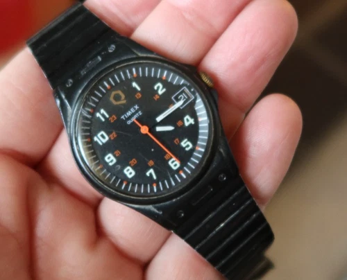 RARE Vintage Timex Black Men's Watch Wristwatch M Cell Q Collectible LOOK WOW NR