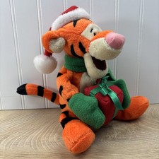 VTG Walt Disney World Christmas TIGGER Plush Bean Bag Stuffed Animal POOH Friend